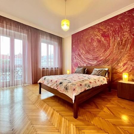 Exclusive Colourful Flat In The City Budapest Ngoại thất bức ảnh
